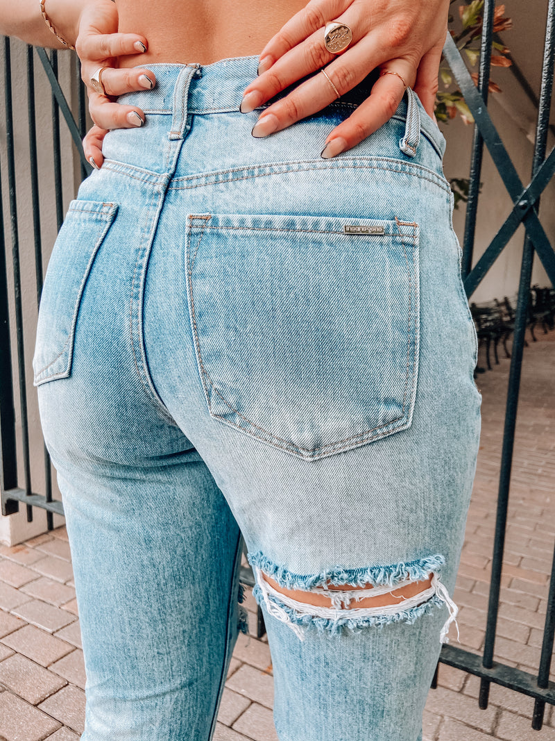 High Waisted Tapered Jeans